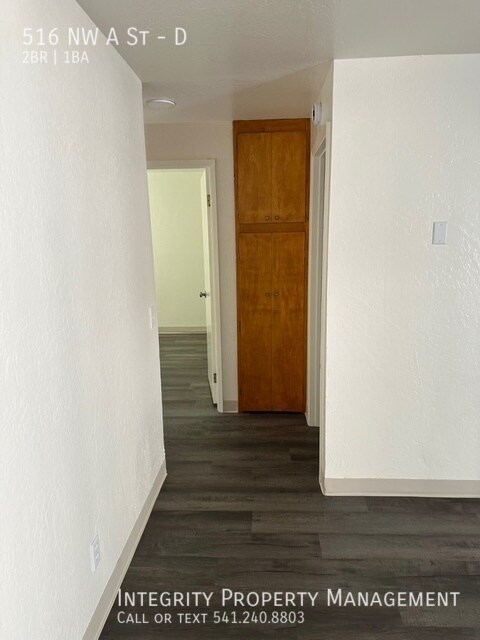 Foto del edificio - 516 NW A St
