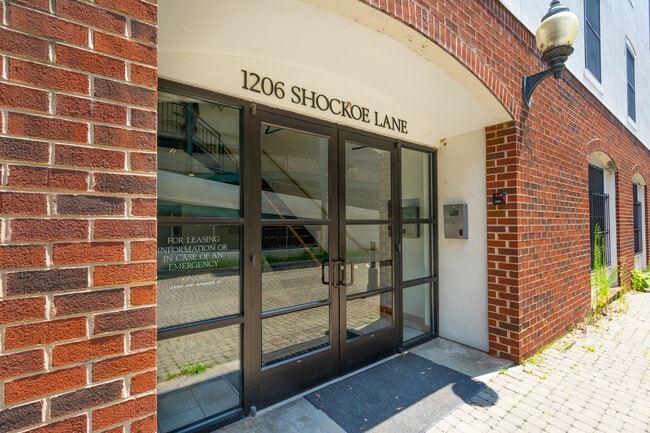 Building Photo - The Shockoe Collection