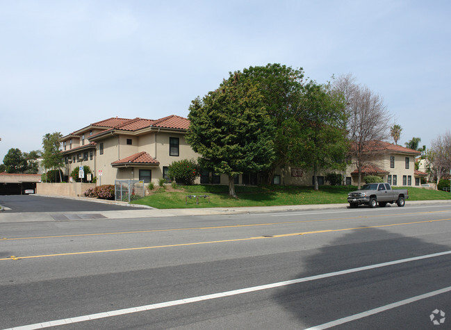 Building Photo - Ellis Terrace