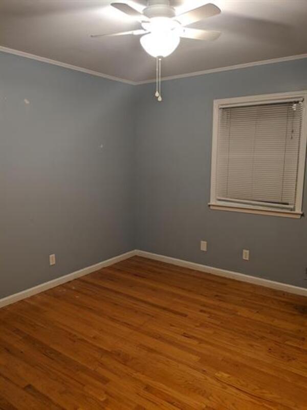 Building Photo - 814 Pamlico Dr
