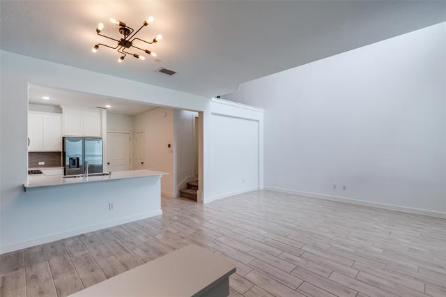 Foto del edificio - 3925 Cresthill Dr