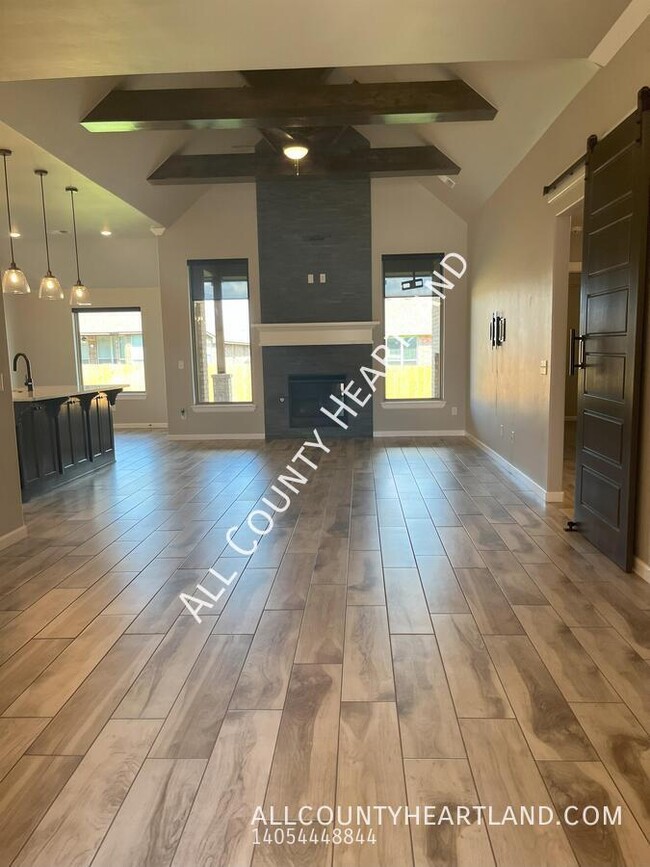 Foto del edificio - 3512 Tahoe Dr