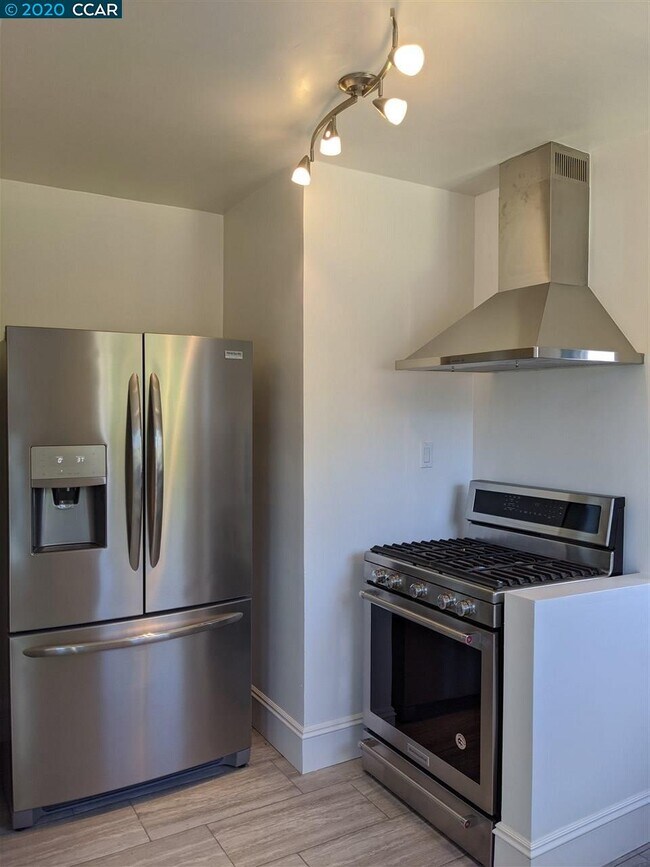 Foto del edificio - 600 62nd St