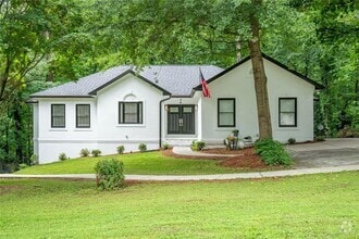Building Photo - 3924 Ashford Dunwoody Rd NE
