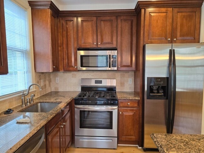 Building Photo - 8418 Sanctuary Boulevard