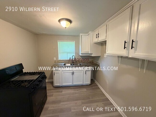 Building Photo - 2910 Wilbern Rd