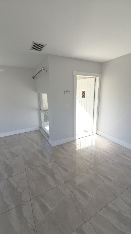 Foto del edificio - 5913 Lincoln St