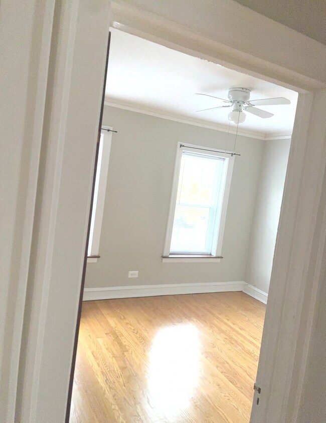 Foto del edificio - 3906 N Central Ave