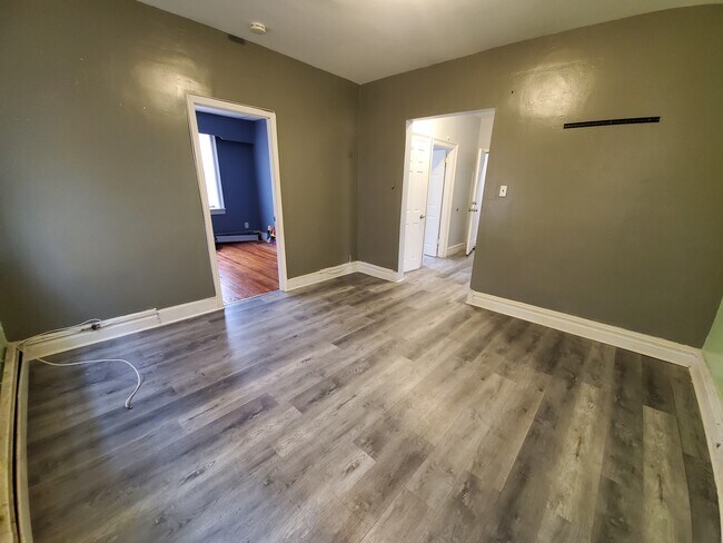 Building Photo - 589 Ocean Ave