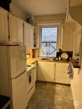 Building Photo - 4054 Boul Dorchester O