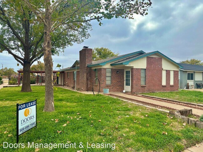 Foto del edificio - 3 br, 2 bath House - 5601 Fordham Street