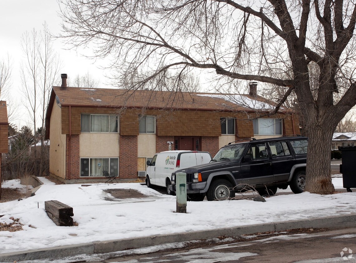 Building Photo - 3935 Stonedike Dr