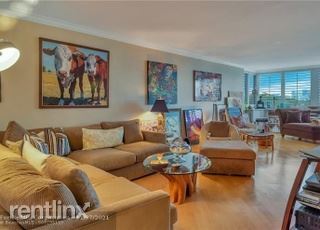 Building Photo - 1 br, 2 bath House - 333 Sunset Dr Apt 306
