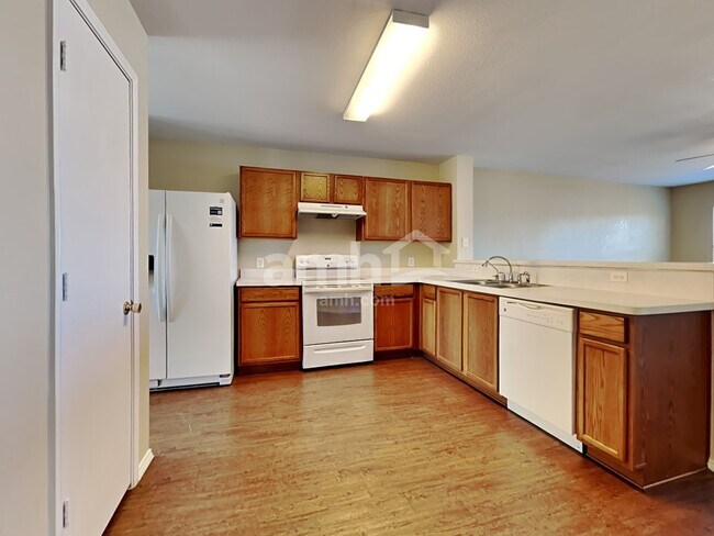 Foto del edificio - 1217 Wenatchee Dr