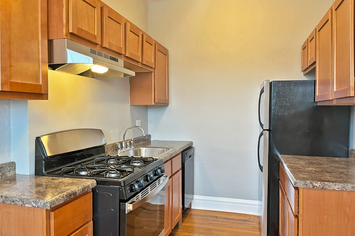 Foto principal - 804 Harrison St.