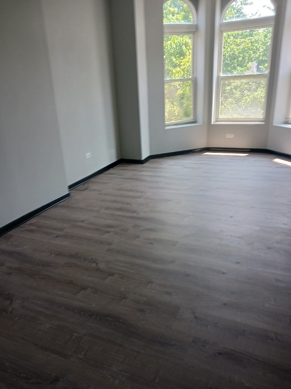 Photo - 2210 W Warren Blvd Apartment