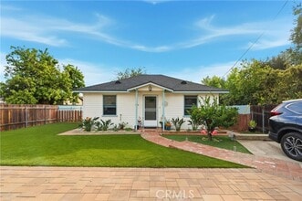 Building Photo - 274 W Laurel Ave