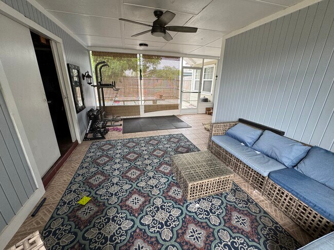 Foto del edificio - 4411 Arbor Way