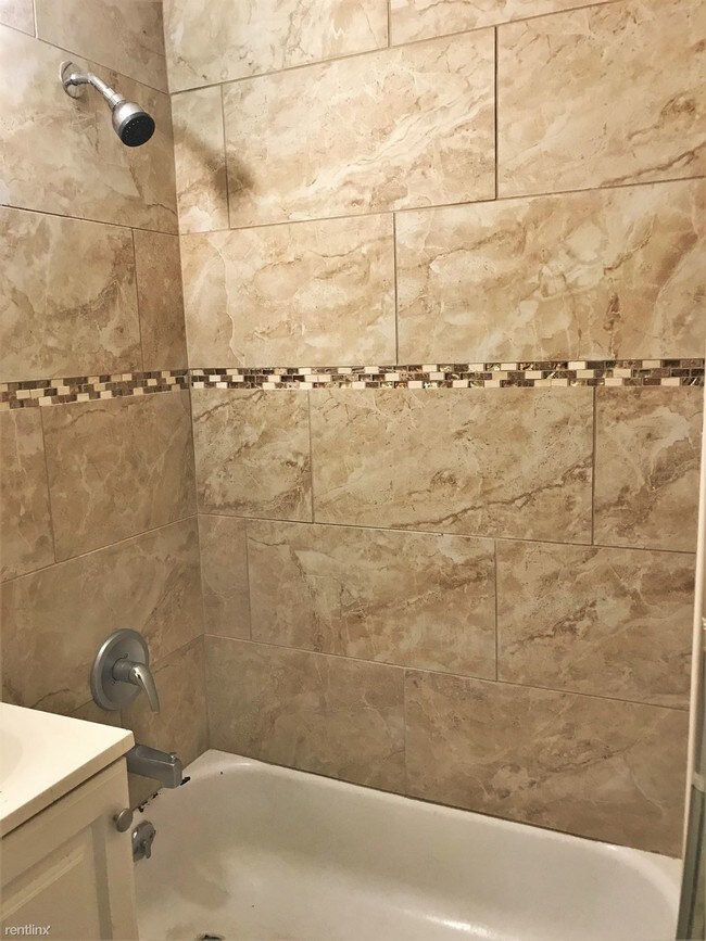 Foto del edificio - 1 br, 1 bath  - 6036 Stanton Ave  August