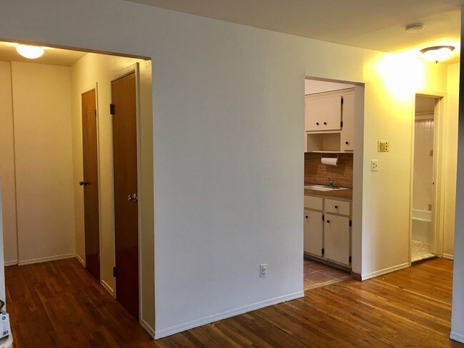 Foto del edificio - 58-16 85th St