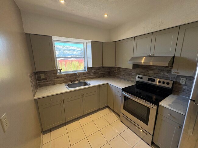Foto del edificio - 6111 SW 31st St