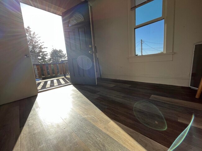 Foto del edificio - 430 S Holladay Dr