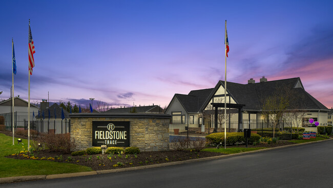 Foto del edificio - Fieldstone Trace