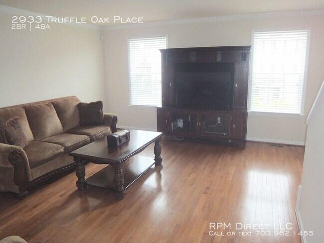 Foto del edificio - Welcome Home!  River Oaks Community!