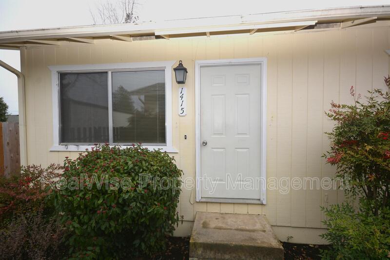 Primary Photo - 1415 Bebeau Ln
