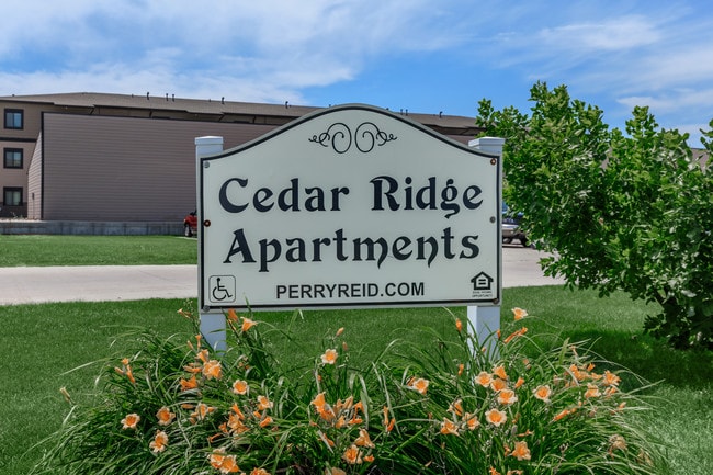 Building Photo - Cedar Ridge