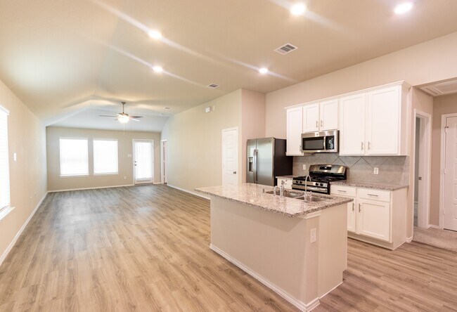 Foto del edificio - 1218 Colt Canyon Dr