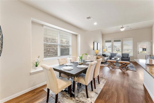 Building Photo - 24826 Puccini Pl