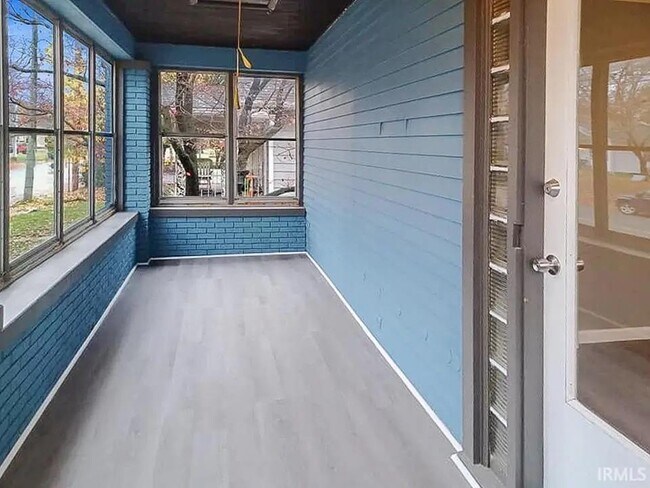 Foto del edificio - 2603 N Heidelbach Ave