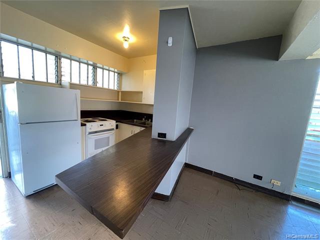 Building Photo - 1143 Hassinger St