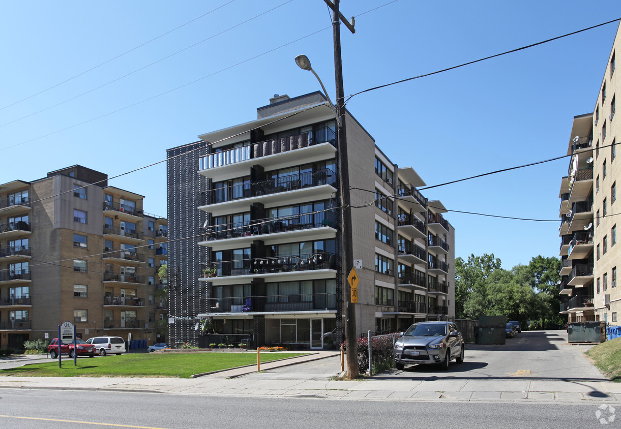 Building Photo - Grandview Tower