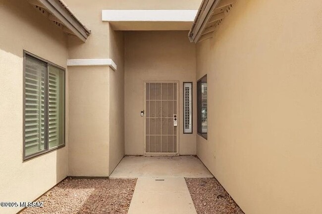 Foto del edificio - 15205 S Avenida Rancho Sereno