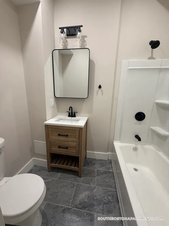 Building Photo - 17 M St