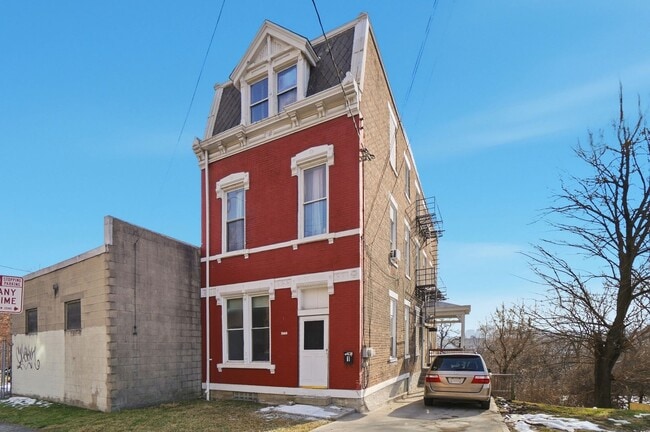 Photo - 1900 State Ave Apartment