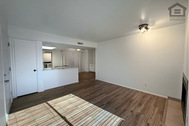 Foto del edificio - 2320 N 52nd St