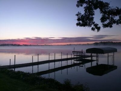 Foto del edificio - 9227 Lake Riley Blvd