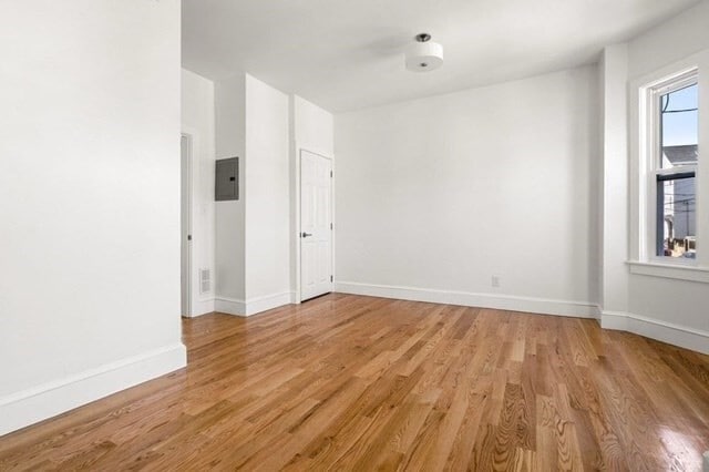 Building Photo - 29 Clarence St