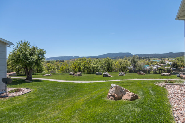 Building Photo - Butte Ridge Apartments