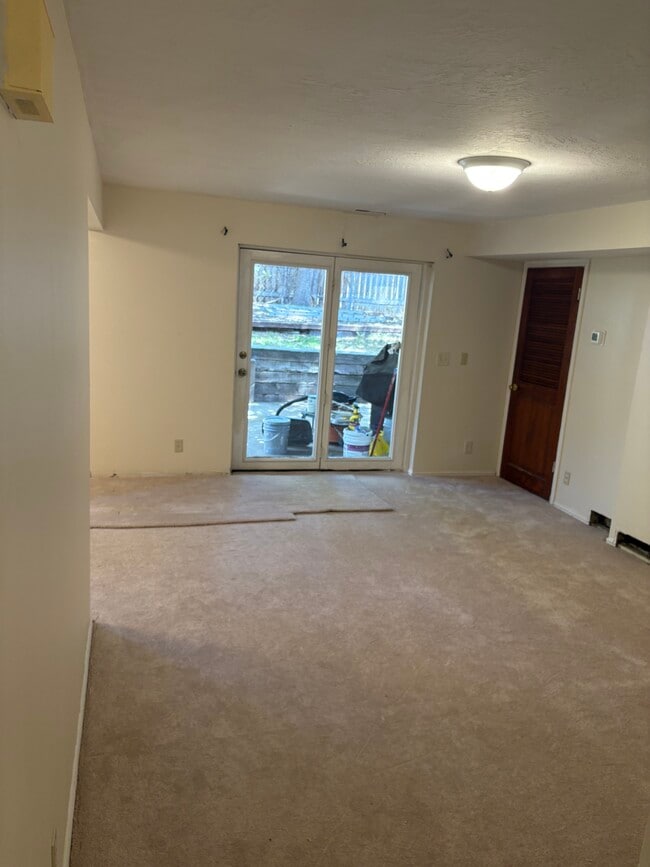 Building Photo - 2322 N 250 W