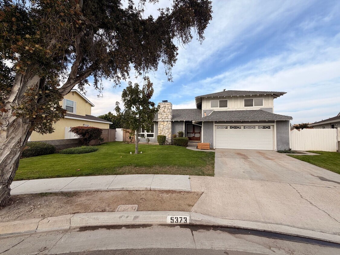 Foto principal - Beautifully Remodeled 4 Bedroom Cypress Ho...