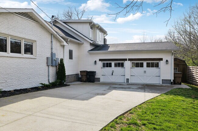 Foto del edificio - 1225 Davidson Rd