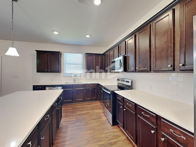 Building Photo - 164 Hazel Pk Dr