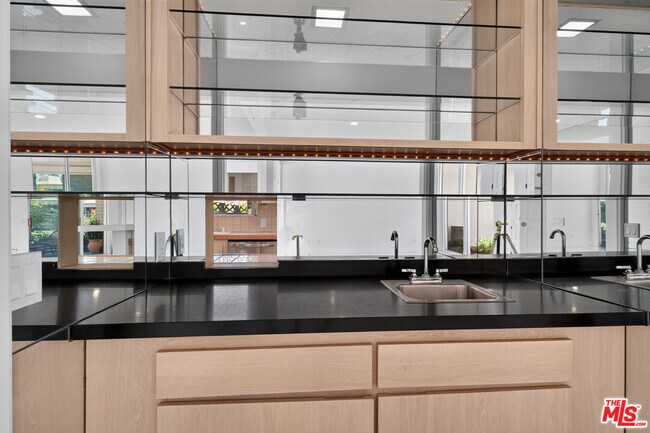 Building Photo - 75562 Camino De Plata N