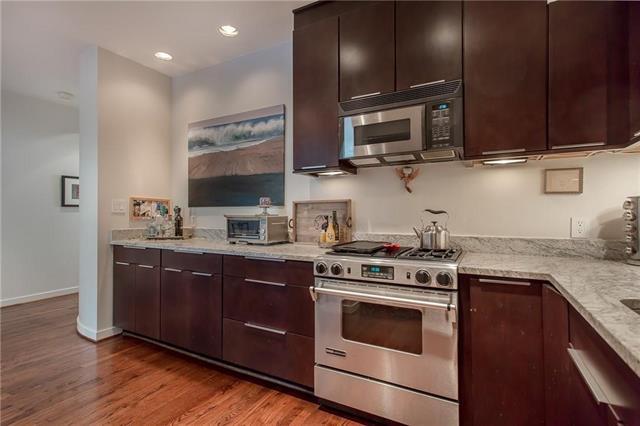 Foto del edificio - 4133 Travis St