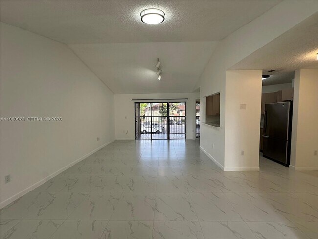 Foto del edificio - 9702 SW 138th Ave