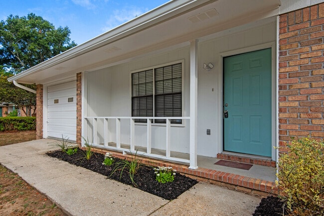 Building Photo - 6572 Bass Lane